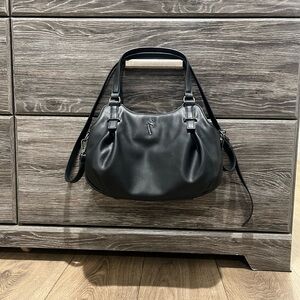 Simply Vera Vera Wang Black Shoulder Bag